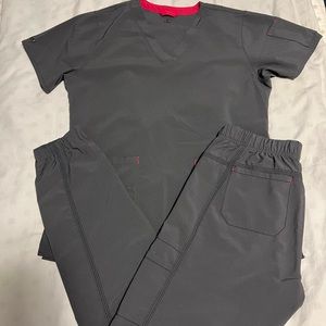 Women’s lightly used Carhartt scrub set